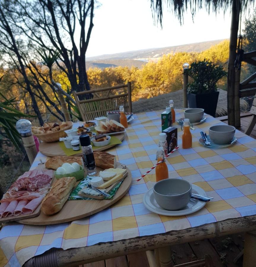 La Lyalis Bed and Breakfast Aiguines Eksteriør billede